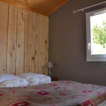 4 Pers Avec Terrasse A - Api-1-52-236 Roquefeuil